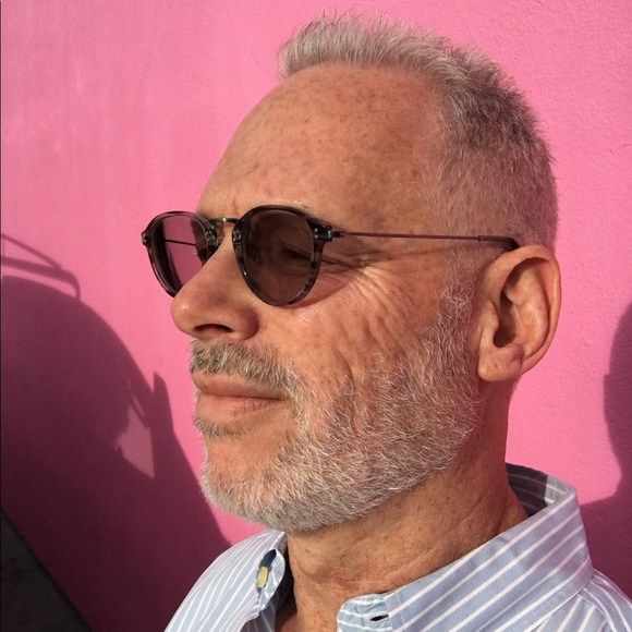 Meet your Posher, Jeffrey - Picture 1 of 1
